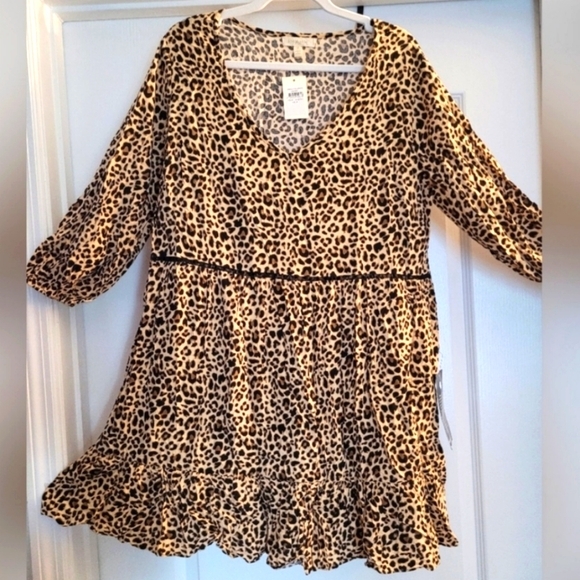 Loralette Smock Cheetah Dress with Fitted 3/4 Sleeves By City Chic - Picture 5 of 10